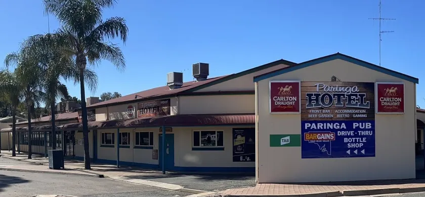 Paringa Hotel Motel - Image 1
