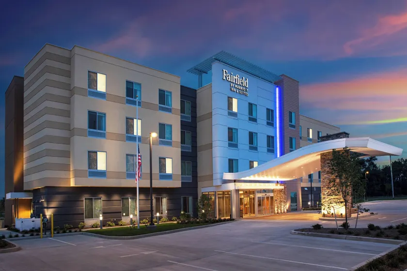 Fairfield by Marriott Inn & Suites Lebanon Near Expo Center - Image 1