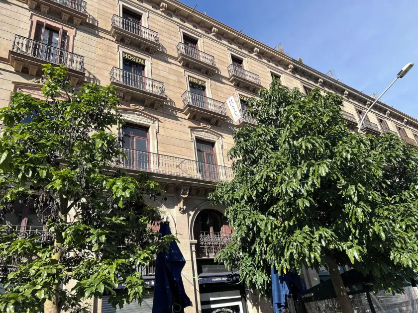 Hostal Nuevo Colón - Image 1