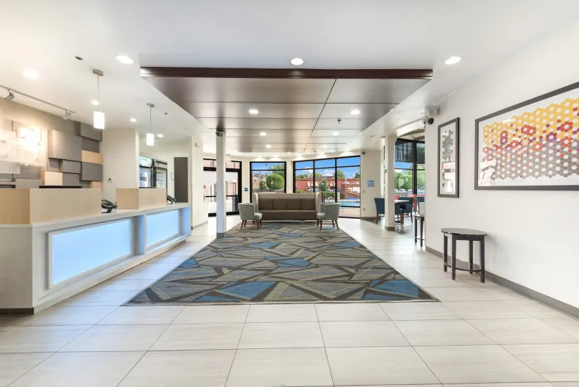 Holiday Inn Express - Columbus Downtown by IHG - Image 1