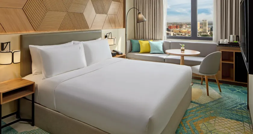Holiday Inn Cebu City by IHG - Image 1
