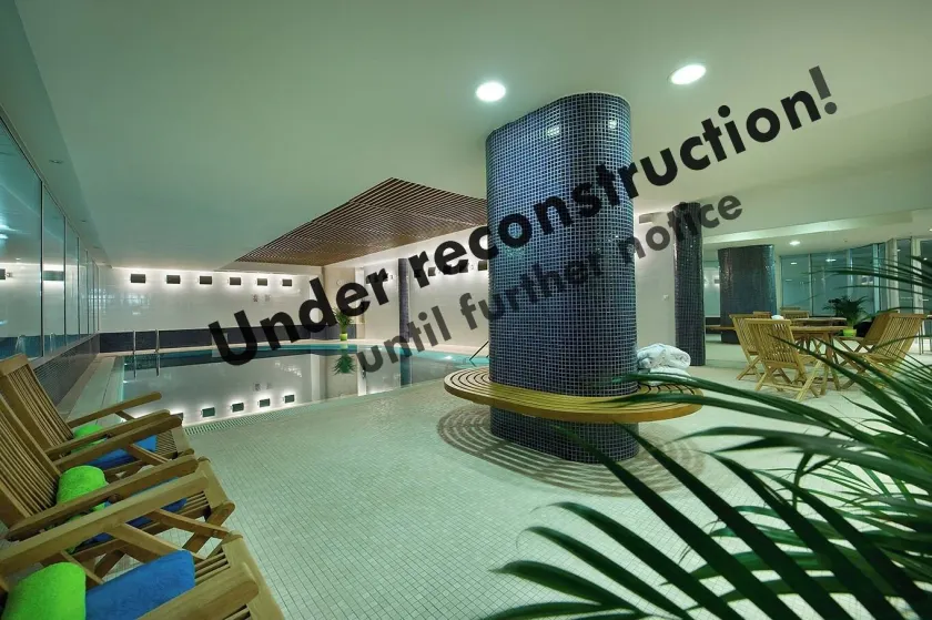 EA Hotel Julis - Image 1