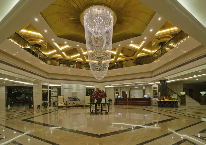 Jiangsu Cuipingshan Hotel - Image 1