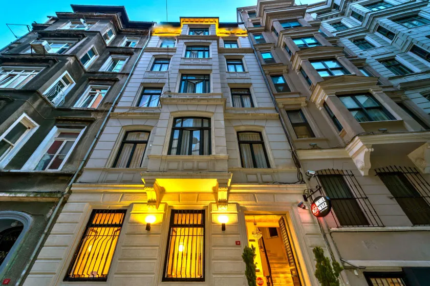 Taksim Istiklal Street Next2 Hotel - Image 1