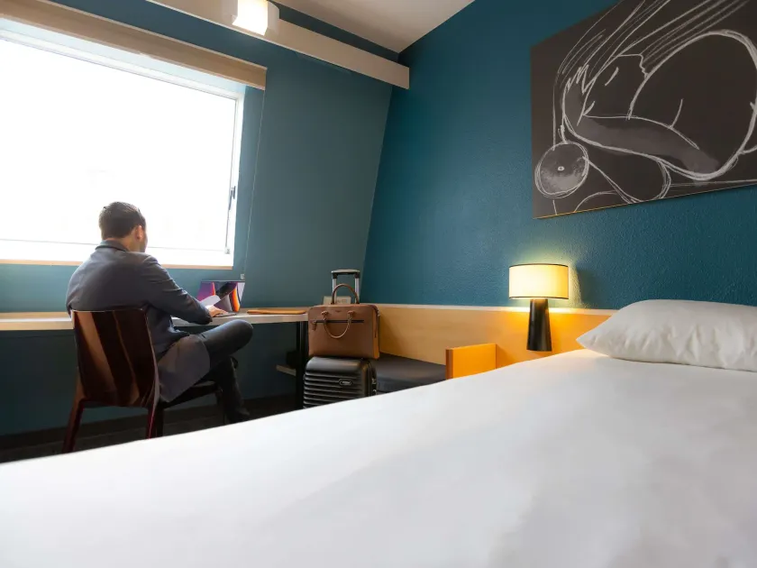 ibis Besançon Centre la City - Image 1