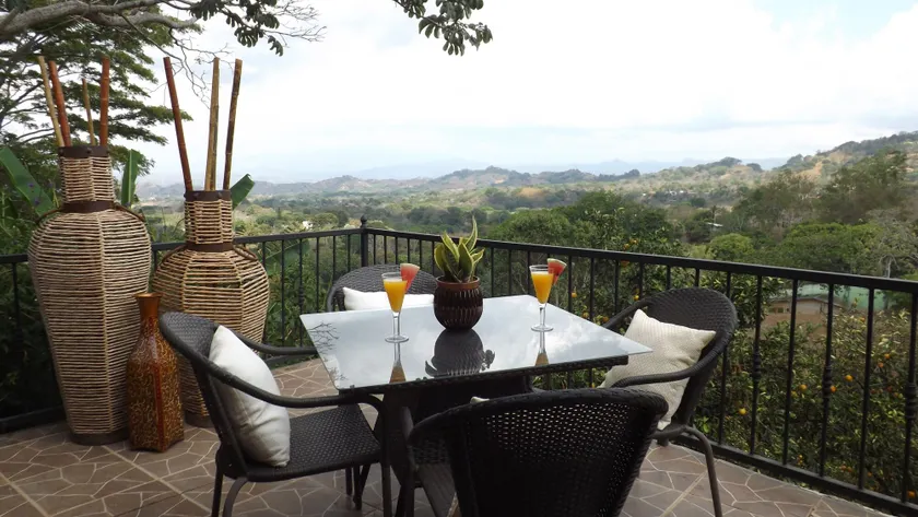Hotel Villas de la Colina - Image 1