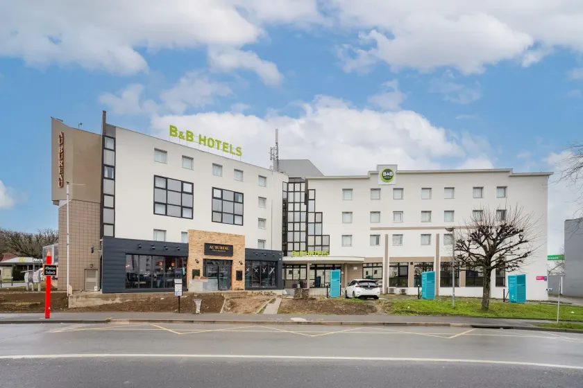 Comfort Hotel Rosny-sous-Bois - Image 1