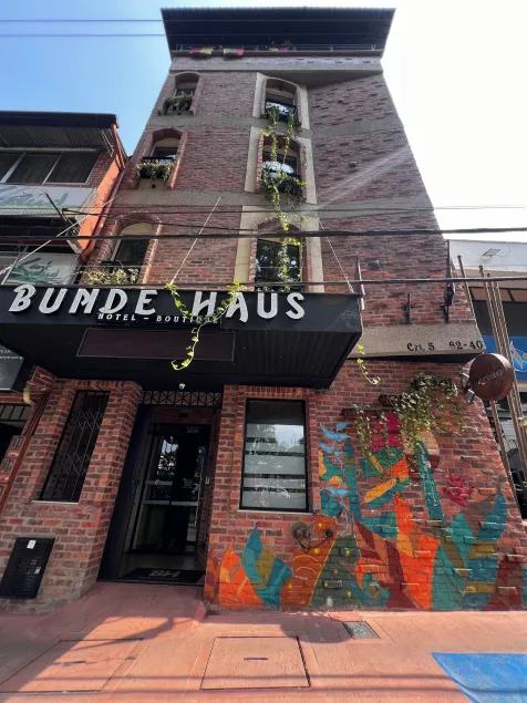Bunde Haus Hotel EXPRESS BOUTIQUE - Image 1