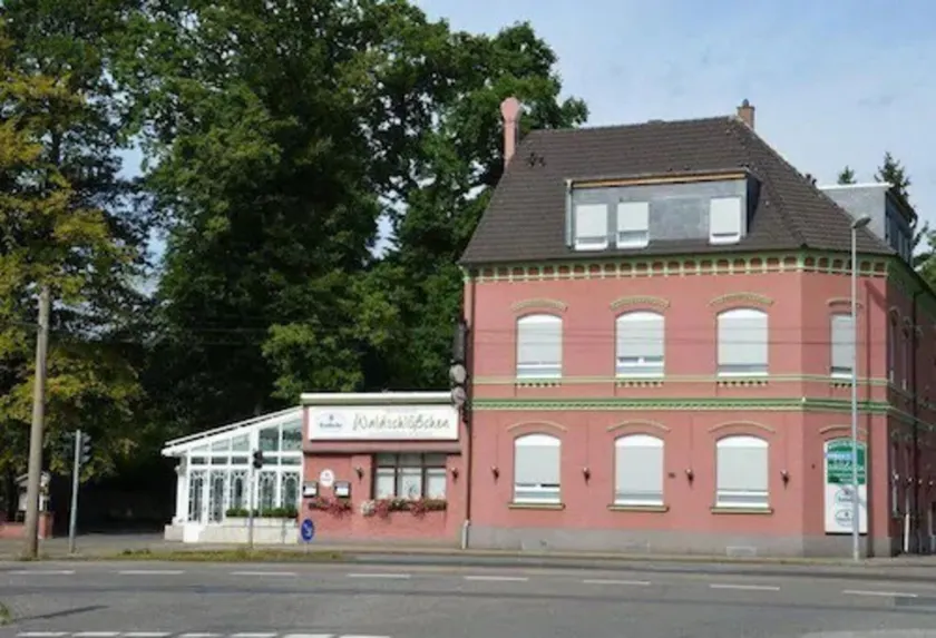 Hotel Waldschlößchen - Image 1