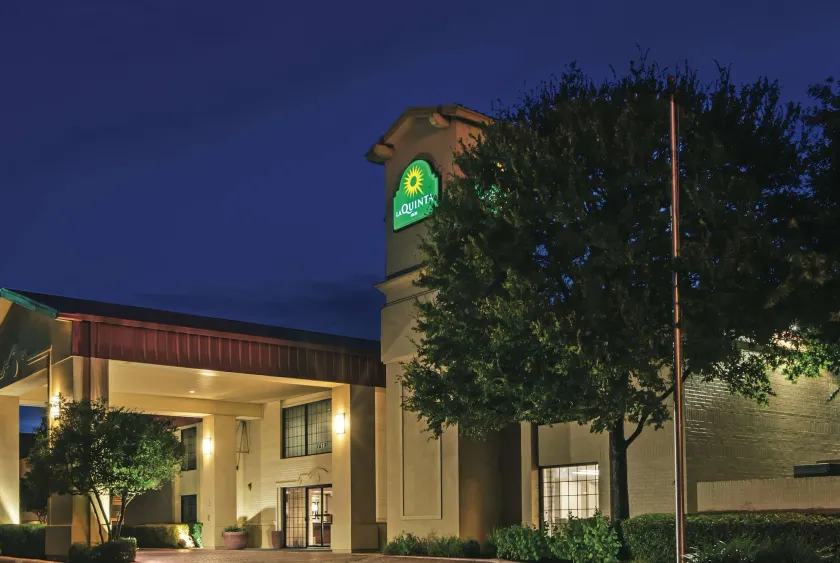 La Quinta Inn by Wyndham San Marcos - Image 1
