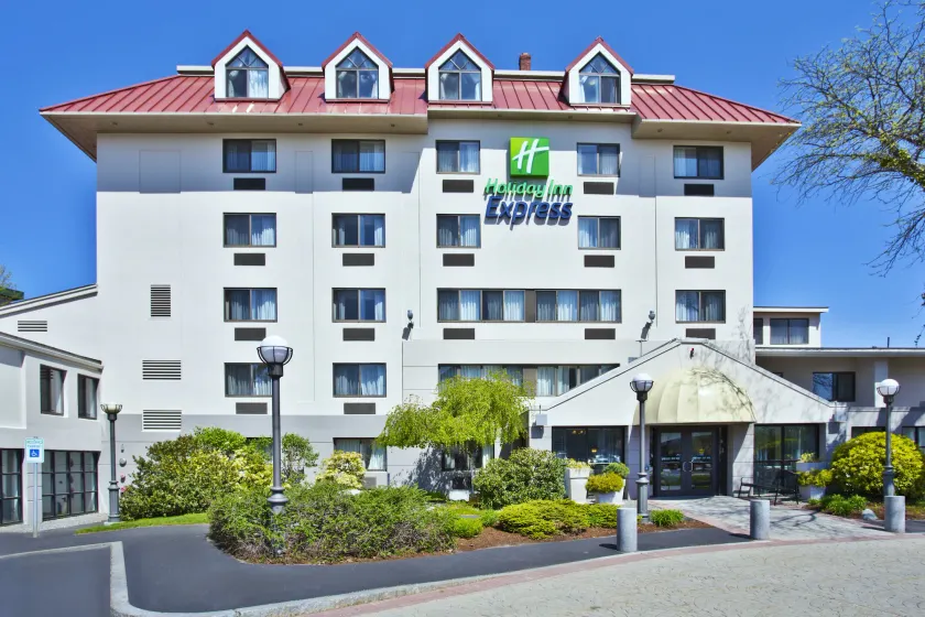 Holiday Inn Express Boston-Waltham by IHG - Image 1