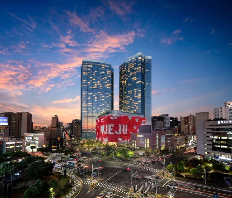 Grand Hyatt Jeju - Image 1