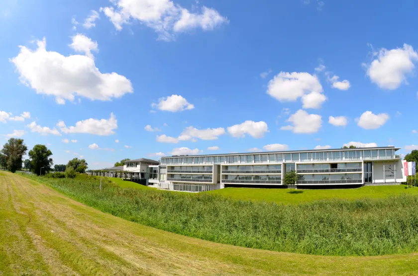 Van der Valk Hotel ARA - Image 1