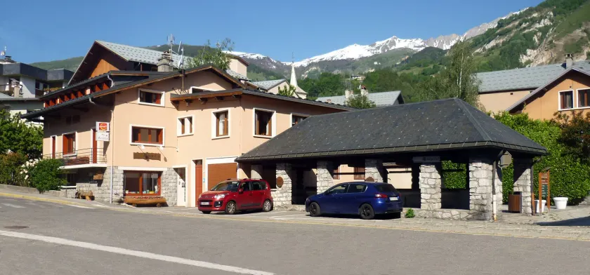 Hôtel Arolla - Image 1