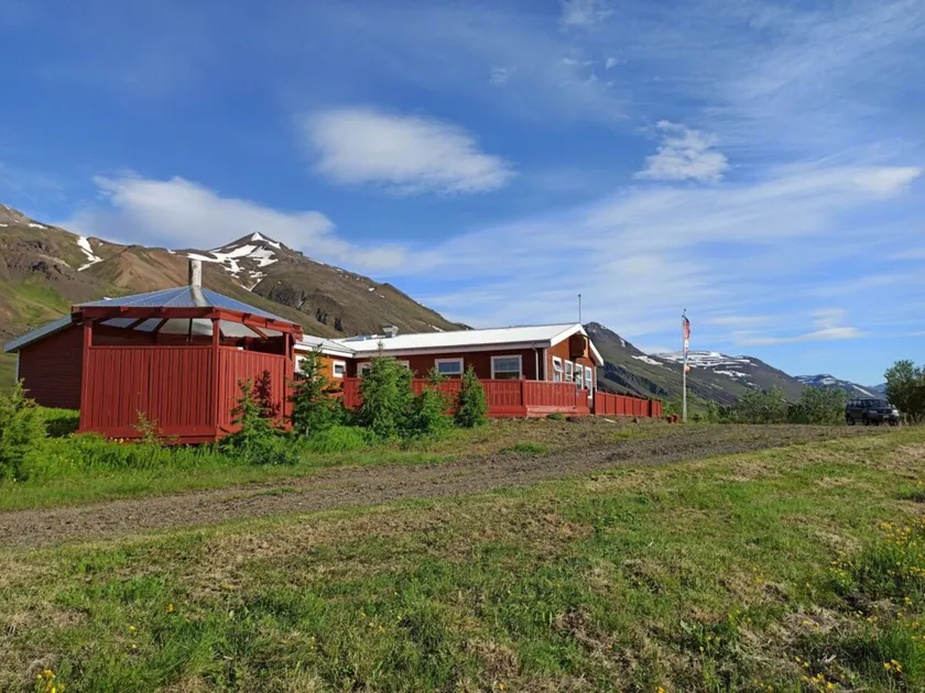 Engimyri Lodge - Image 1
