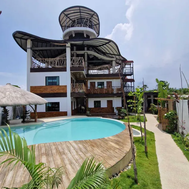 The Hat Trick Hostel - Image 1
