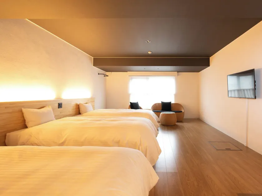 Kochi Sunrise Hotel - Image 1