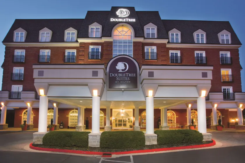 DoubleTree Suites by Hilton Hotel Lexington - Image 1