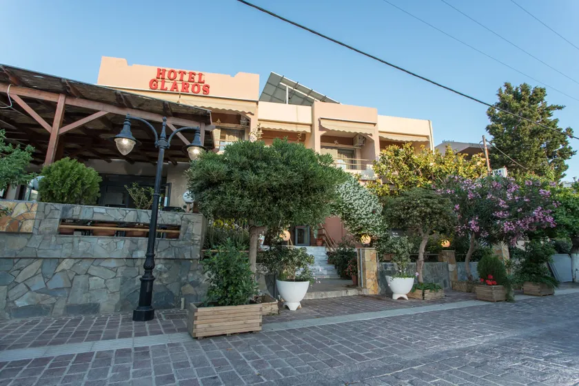 Glaros Hotel - Image 1