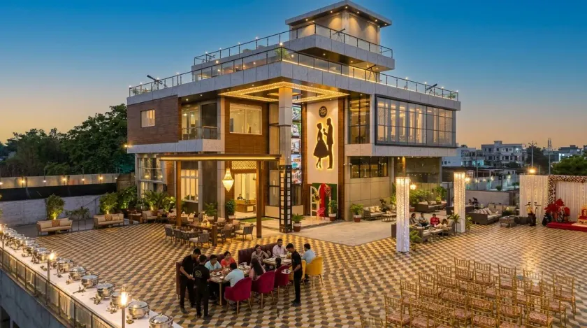 Dream House Club And Resort - Image 1