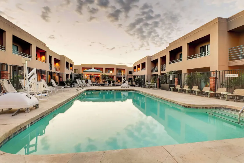 Sonesta Select Scottsdale at Mayo Clinic Campus - Image 1