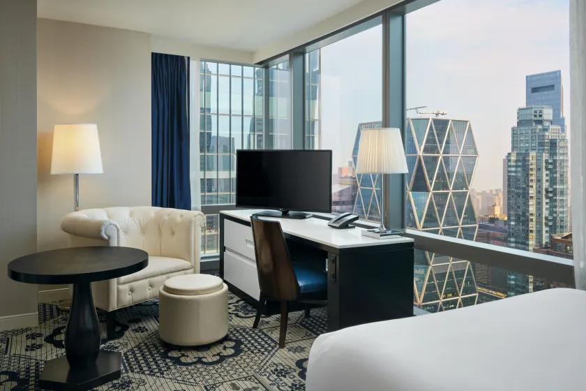 Residence Inn by Marriott New York Manhattan/Central Park - Image 1