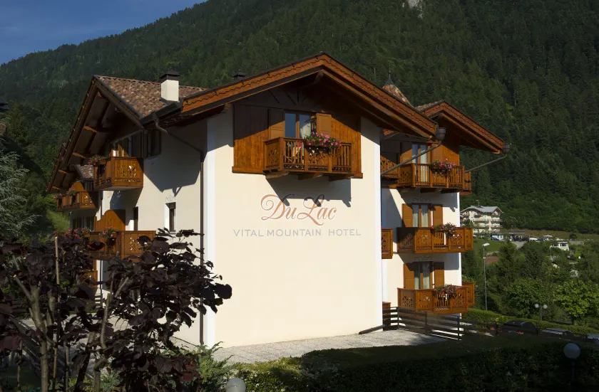 Hotel Du Lac - Image 1