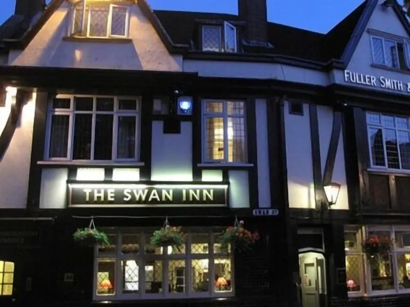 The Swan Inn - Image 1