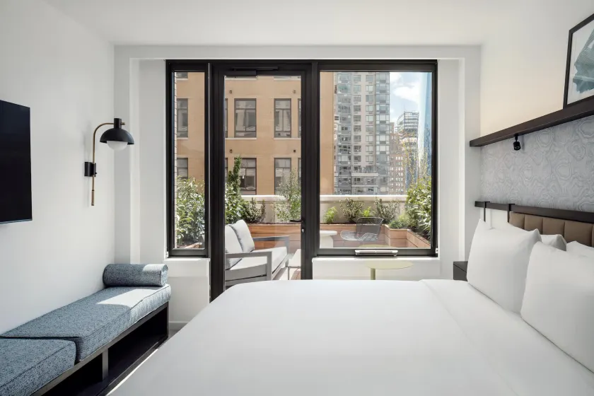 Arlo Midtown - Image 1