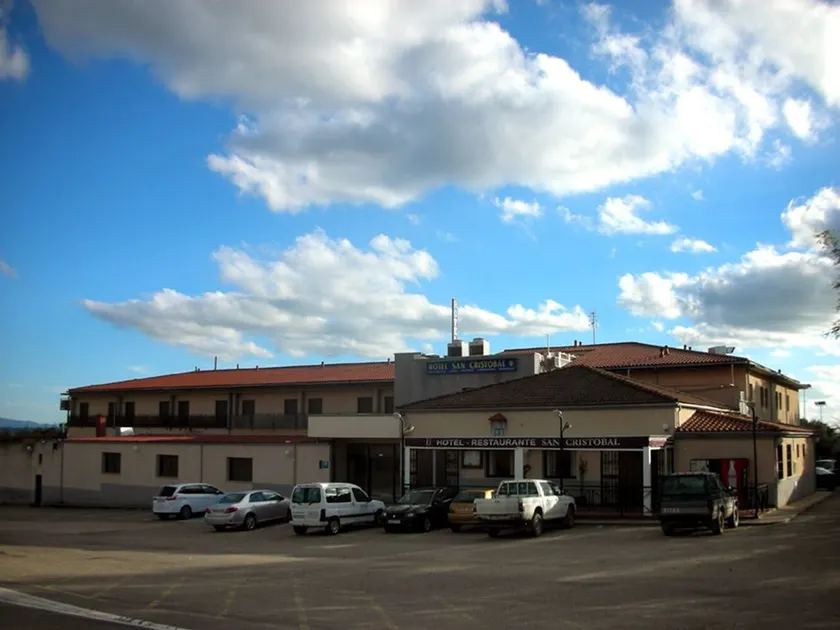 Hotel San Cristobal - Image 1