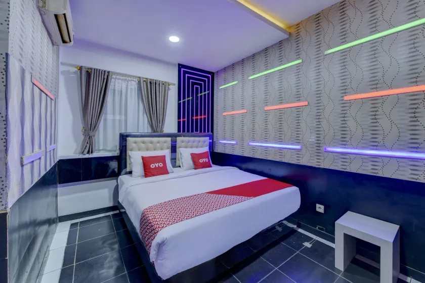 Hotel O near Tugu Simpang Haru formerly Zaara Guest House - Image 1