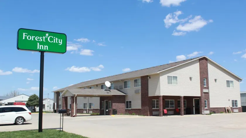 Forest City Inn - Image 1