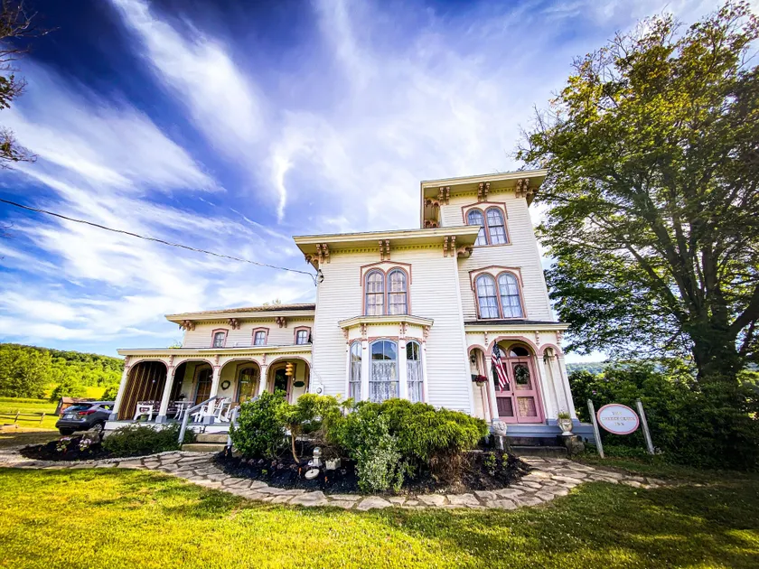 BUTLER HOUSE at The Cherry Creek Inn - Image 1