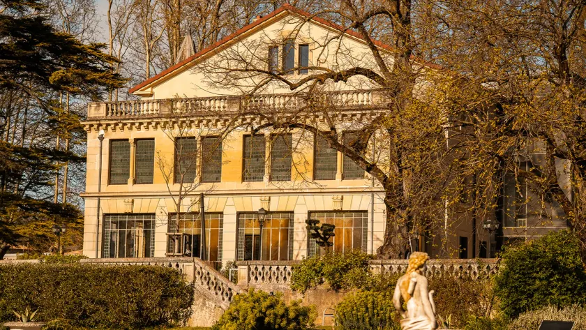 Manoir le Roure - Image 1