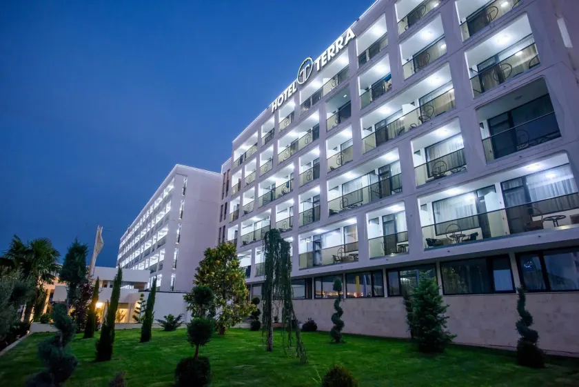 Hotel Terra - Image 1