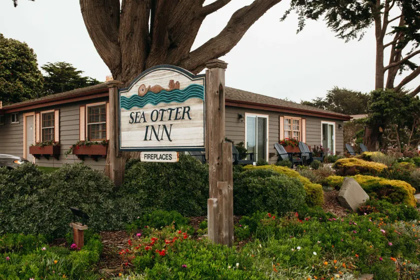 Sea Otter Inn - Image 1