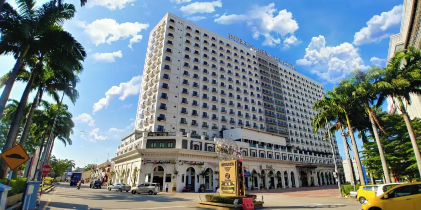 Imperial Heritage Hotel Melaka I City Centre I Free Wifi I Free Parking l Free Club Lounge Access - Image 1