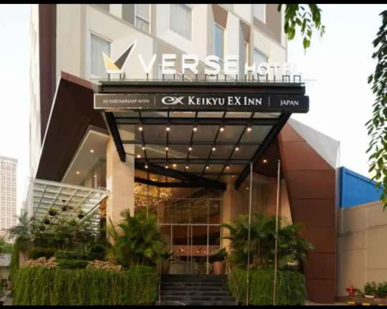Verse Luxe Hotel Wahid Hasyim - Image 1