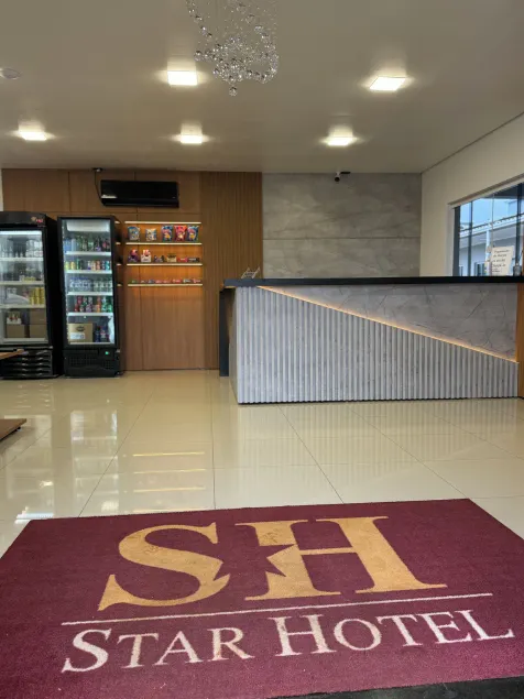 Star Hotel - Image 1
