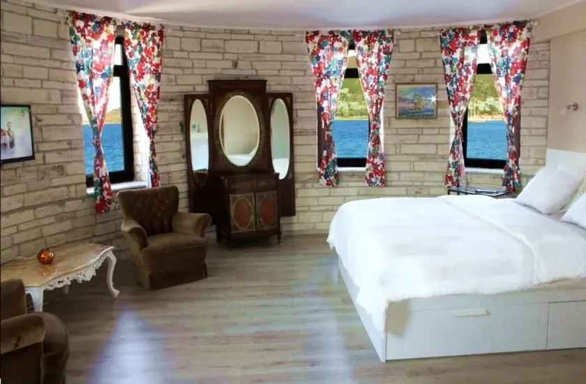 Nemrut Bay Otel - Image 1