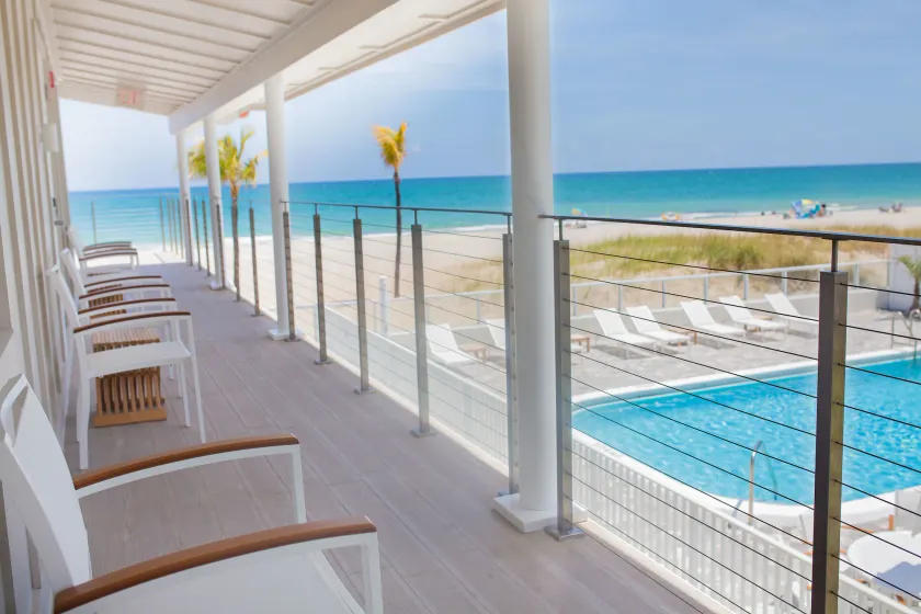 Tides Inn Hotel - Image 1