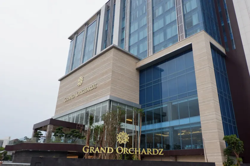 Grand Orchardz Hotel Kemayoran Jakarta - Image 1