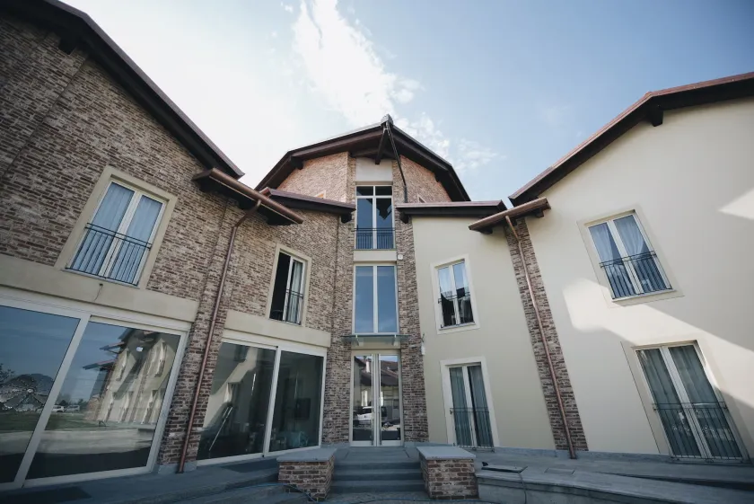 Cascina Speranza Hotel - Image 1
