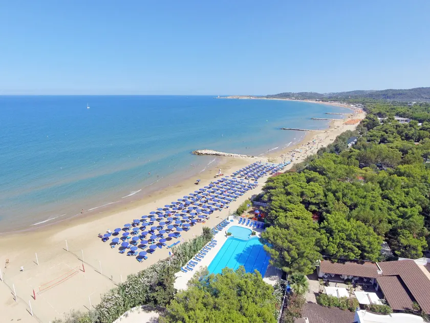 Hotel Gabbiano Beach - Image 1