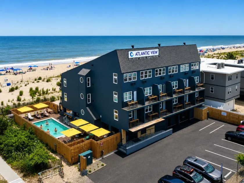 Atlantic View Hotel - Image 1