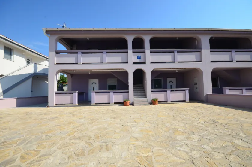 Apartments Brandis - Image 1