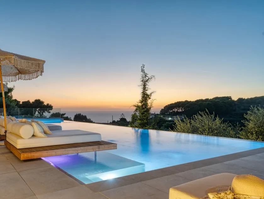 Myzith Luxury Suites  - Image 1
