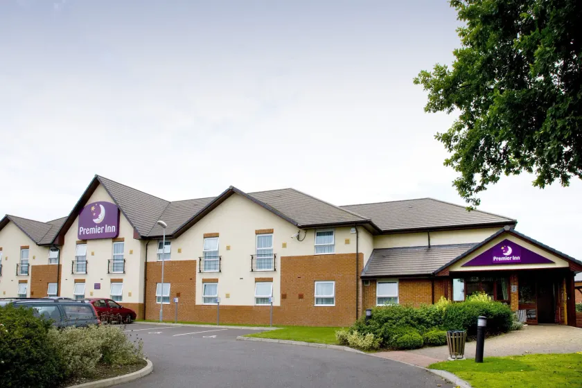 Premier Inn Norwich Airport - Image 1
