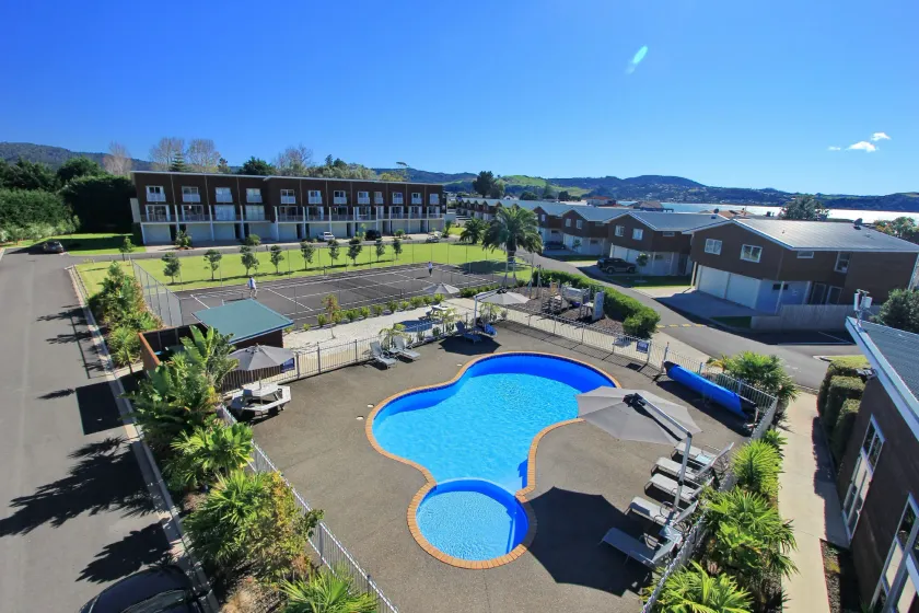 Oceans Resort Whitianga - Image 1