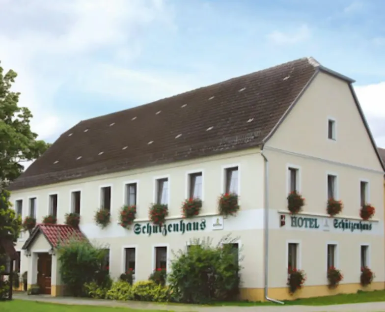 Hotel Schützenhaus Jessen - Image 1